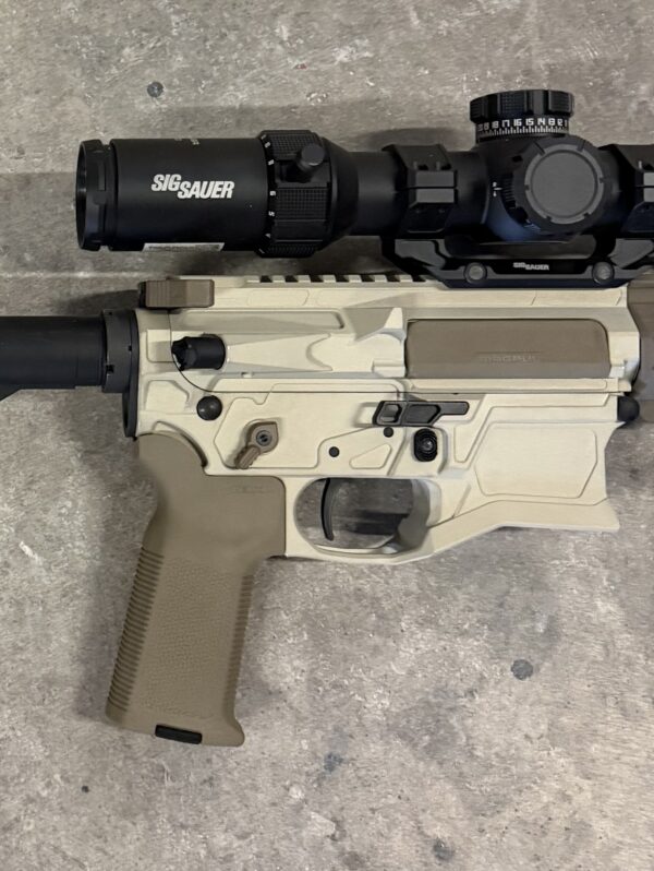 Ultramax Mojave Edition AR-10